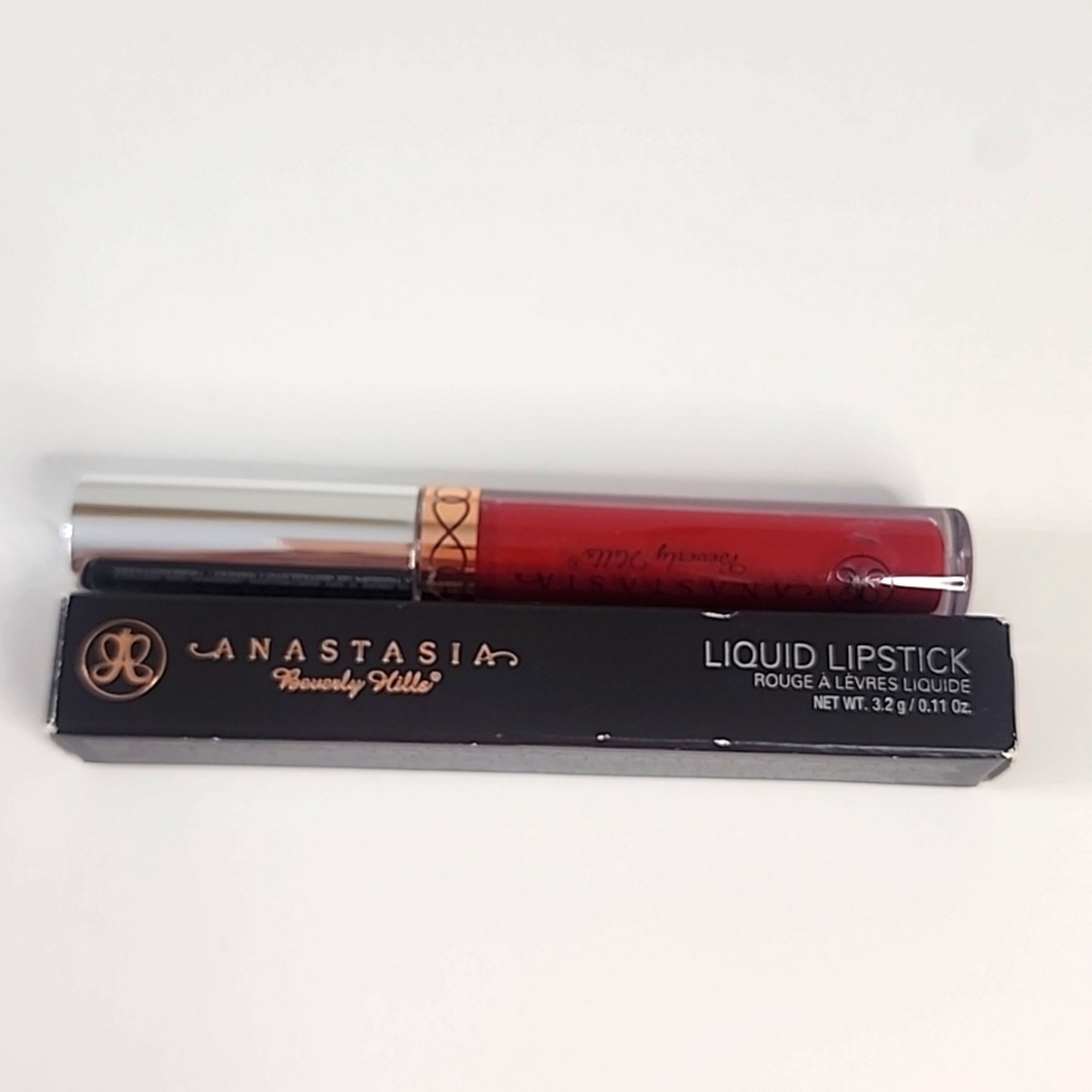 Liquid lipstick from Anastasia